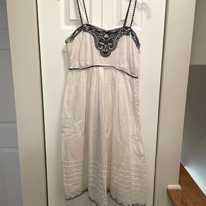 White cotton dress dress with black trim